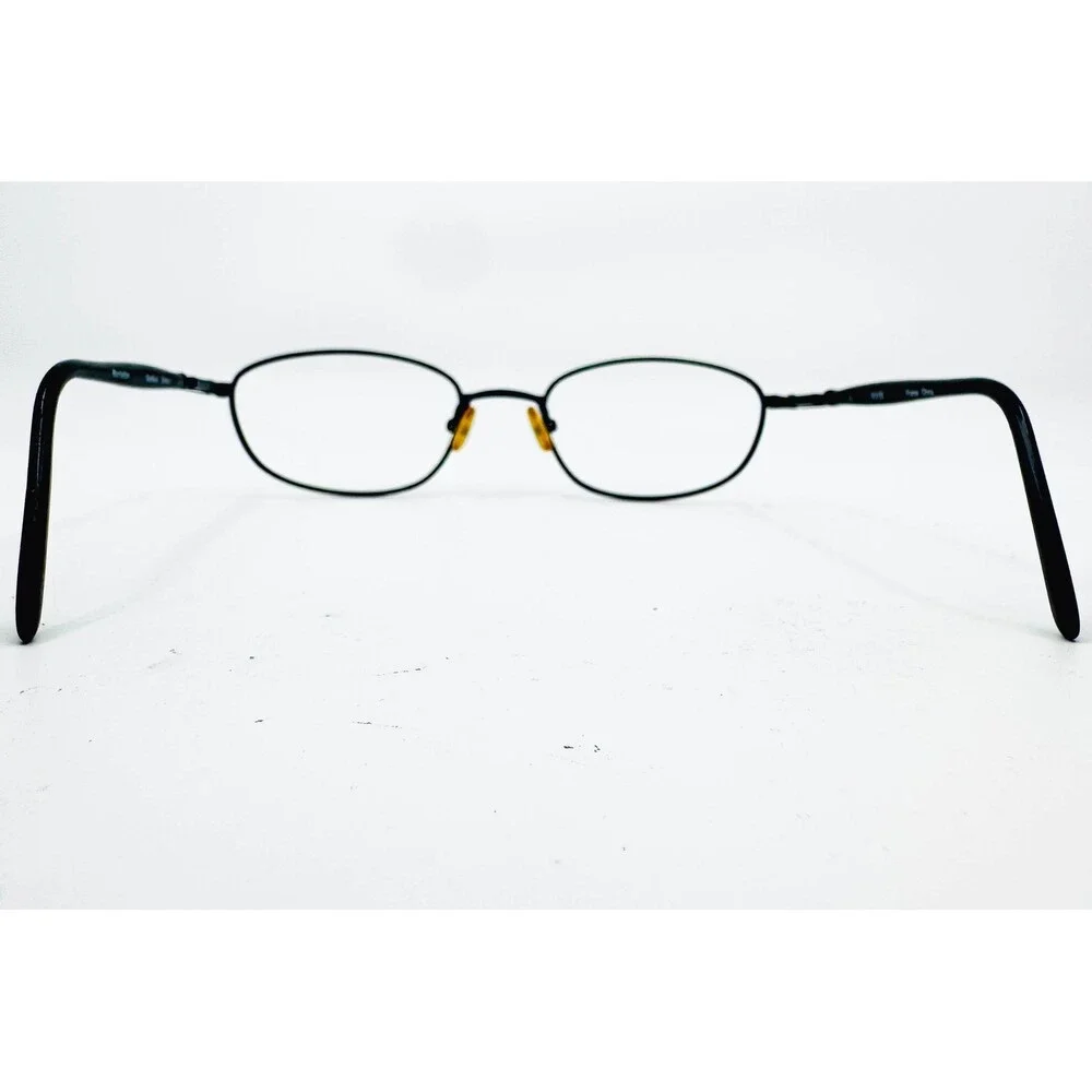 Manhattan SunGear Classic Eyeglasses Mens Black Oval Metal Frame 613122 Small